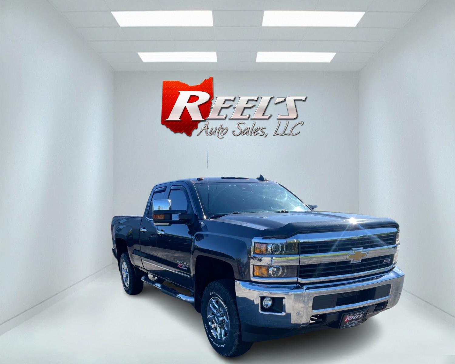 2016 Gray /Black Chevrolet Silverado 2500HD LTZ Z71 Double Cab 4WD (1GC2KWEG7GZ) with an 6.0L V8 OHV 16V FFV engine, 6-Speed Automatic transmission, located at 11115 Chardon Rd. , Chardon, OH, 44024, (440) 214-9705, 41.580246, -81.241943 - This 2016 Chevrolet Silverado 2500 HD LTZ Z71 Double Cab is a heavy-duty pickup truck that combines immense capability with premium features. Powered by a 6.0L Vortec V8 engine with flex-fuel capability and a 6-speed automatic transmission, it boasts a 13,200-pound towing capacity and a 2,796-pound - Photo #2